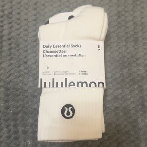 NWT Lululemon Daily Essential Socks Crew Length